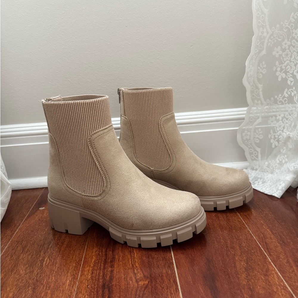 Natural Reflections Beige Ankle Boots